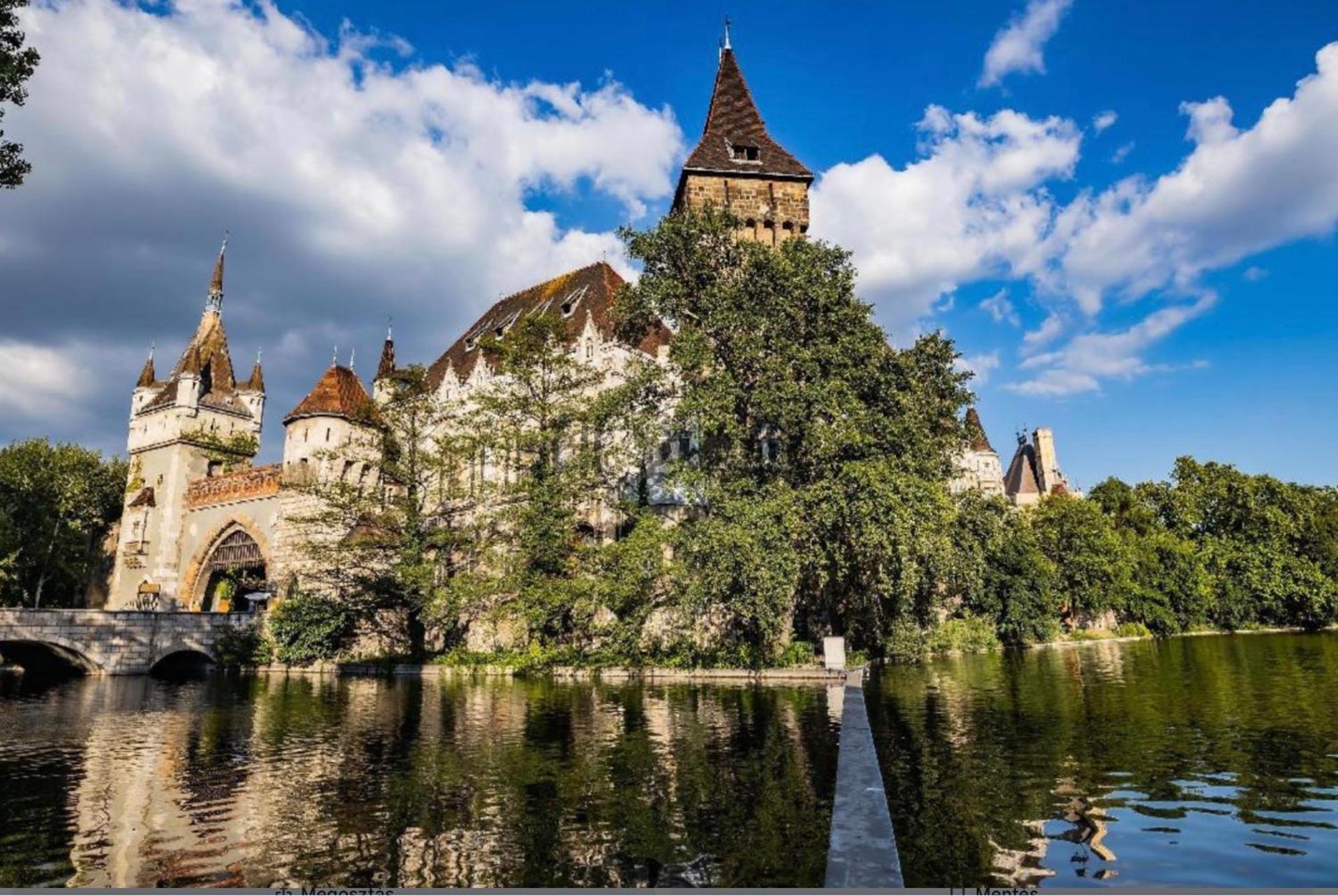 Apartament Andrassy Adventures Budapeszt Zewnętrze zdjęcie